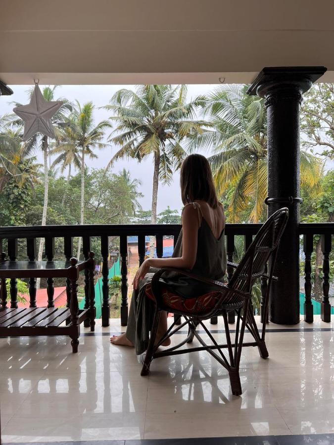 Mohans Ayurvedic Beach Resort Варкала Экстерьер фото